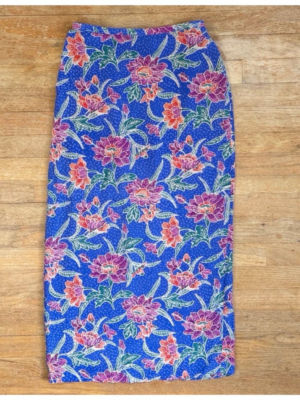 Vintage Floral Silk Pencil Skirt Size Small 26-28" Waist 90s Blue Midi